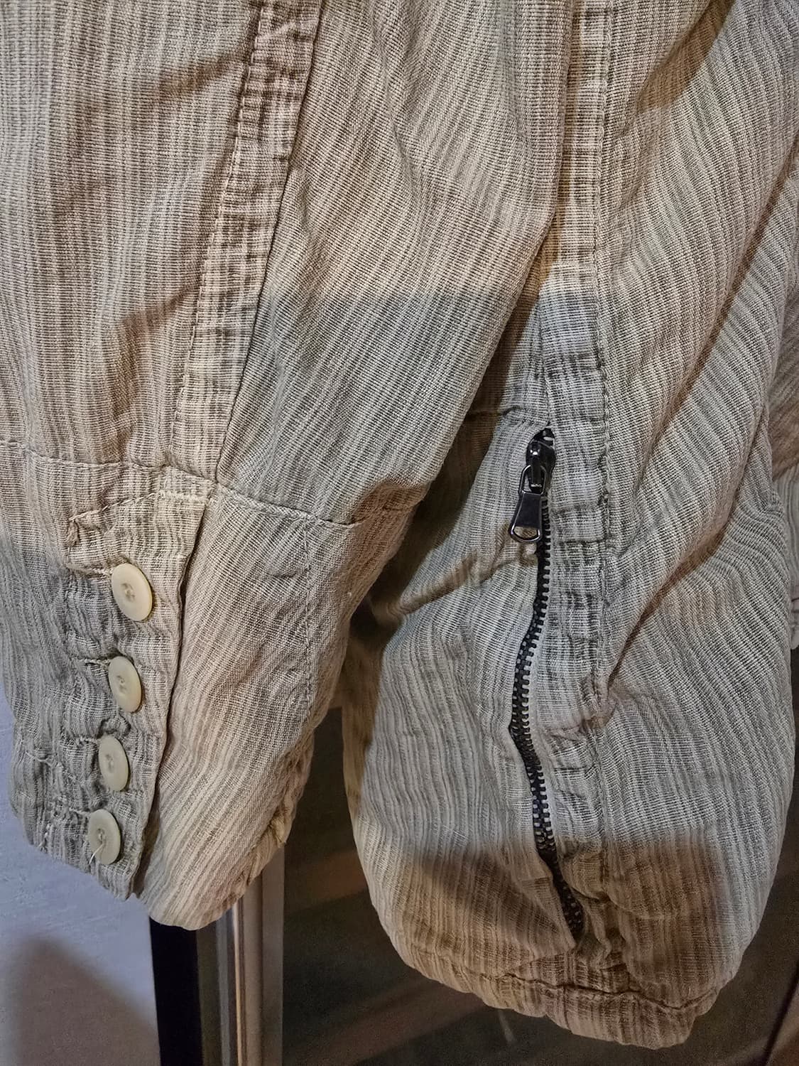 트랜짓 transit 마 자켓 M사이즈입니다 상품이미지9