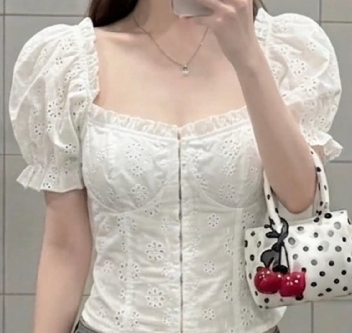 발레코어 퍼프 블라우스 상품이미지1
