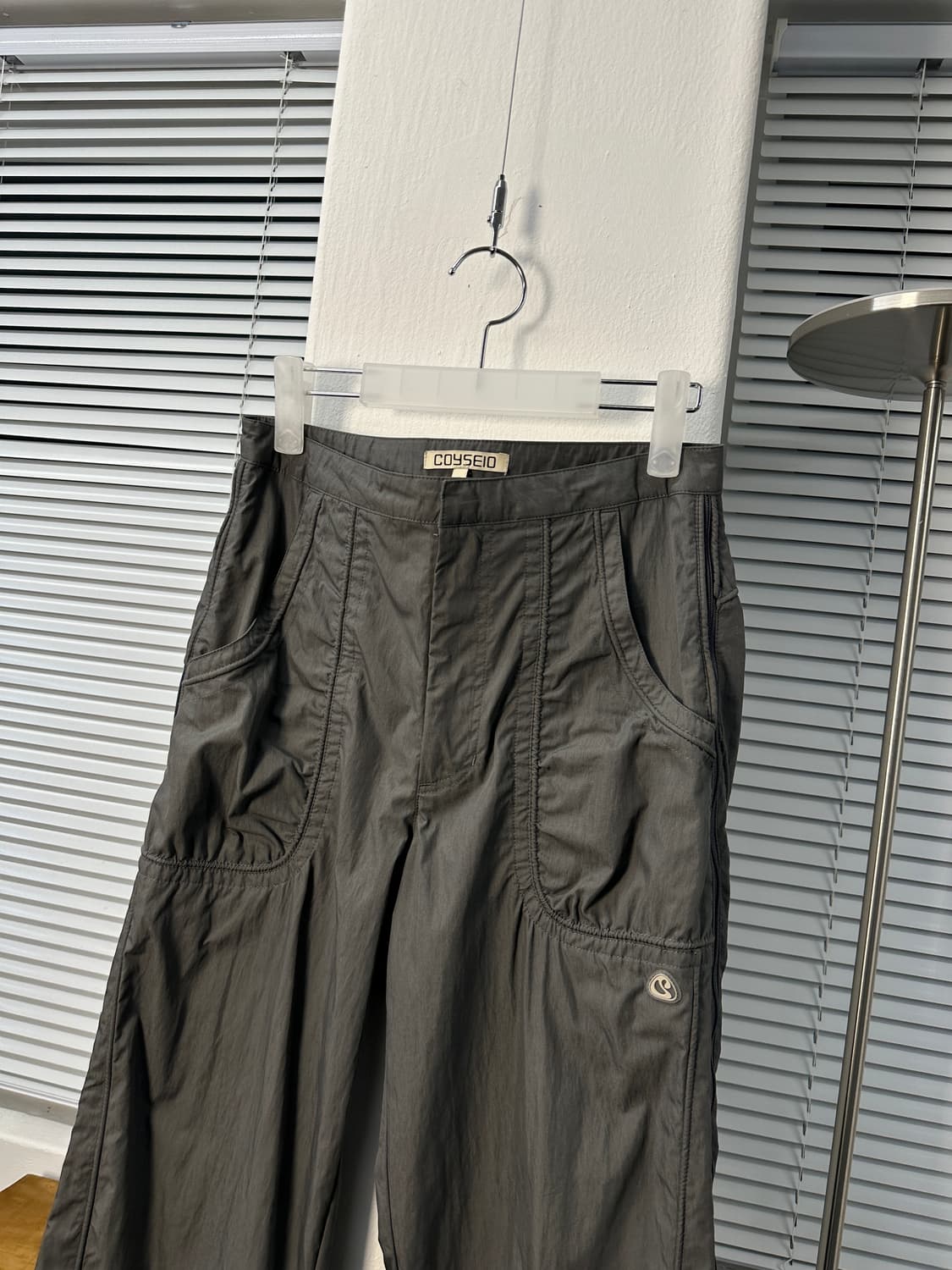 코이세이오 사이드지퍼 플레어 팬츠 1  상품이미지1