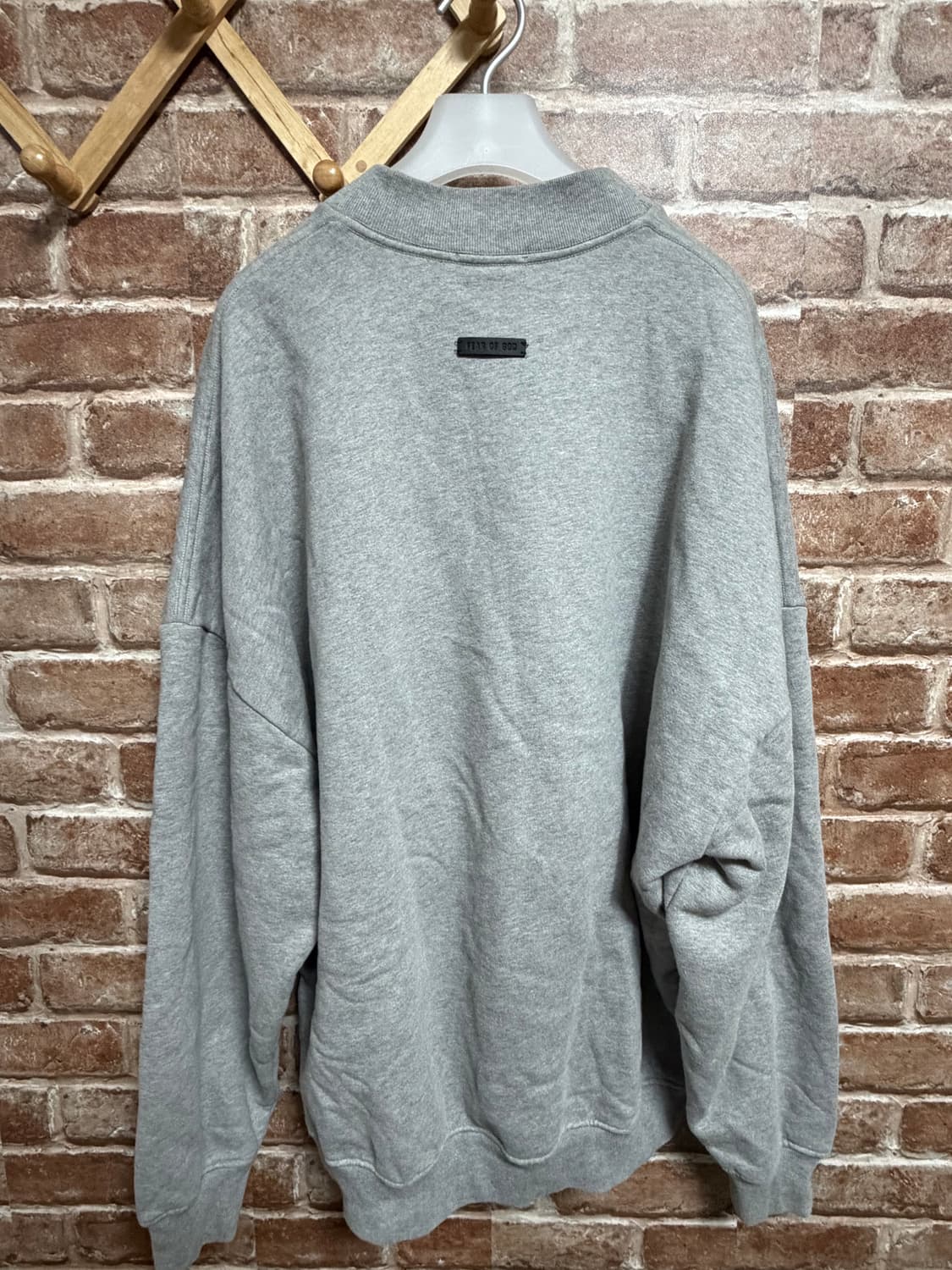 [겨울한정]피어오브갓 이터널 플리스 맨투맨 M 상품이미지3