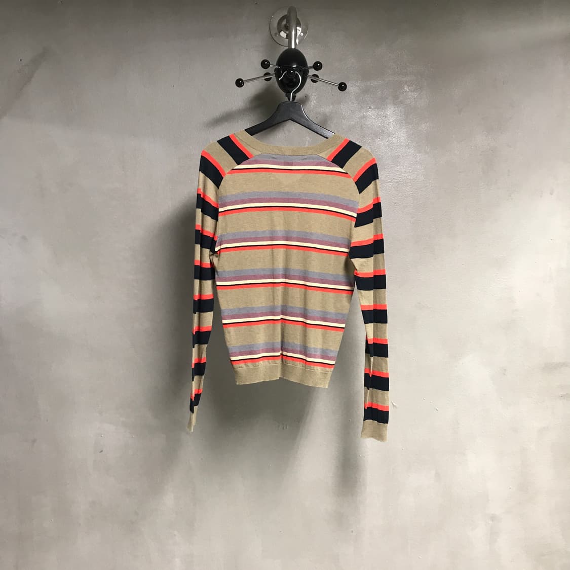 마크제이콥스 브이넥 니트 S(W) 상품이미지5