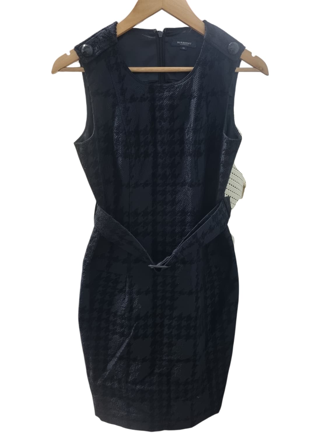 버버리 블랙 자수 민소매 벨티드 원피스 38 상품이미지1