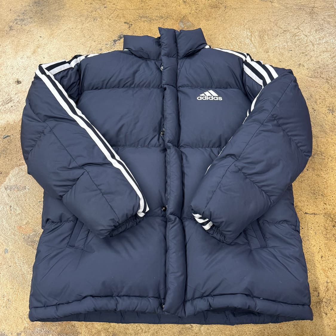 아디다스 네이비 숏패딩  상품이미지2