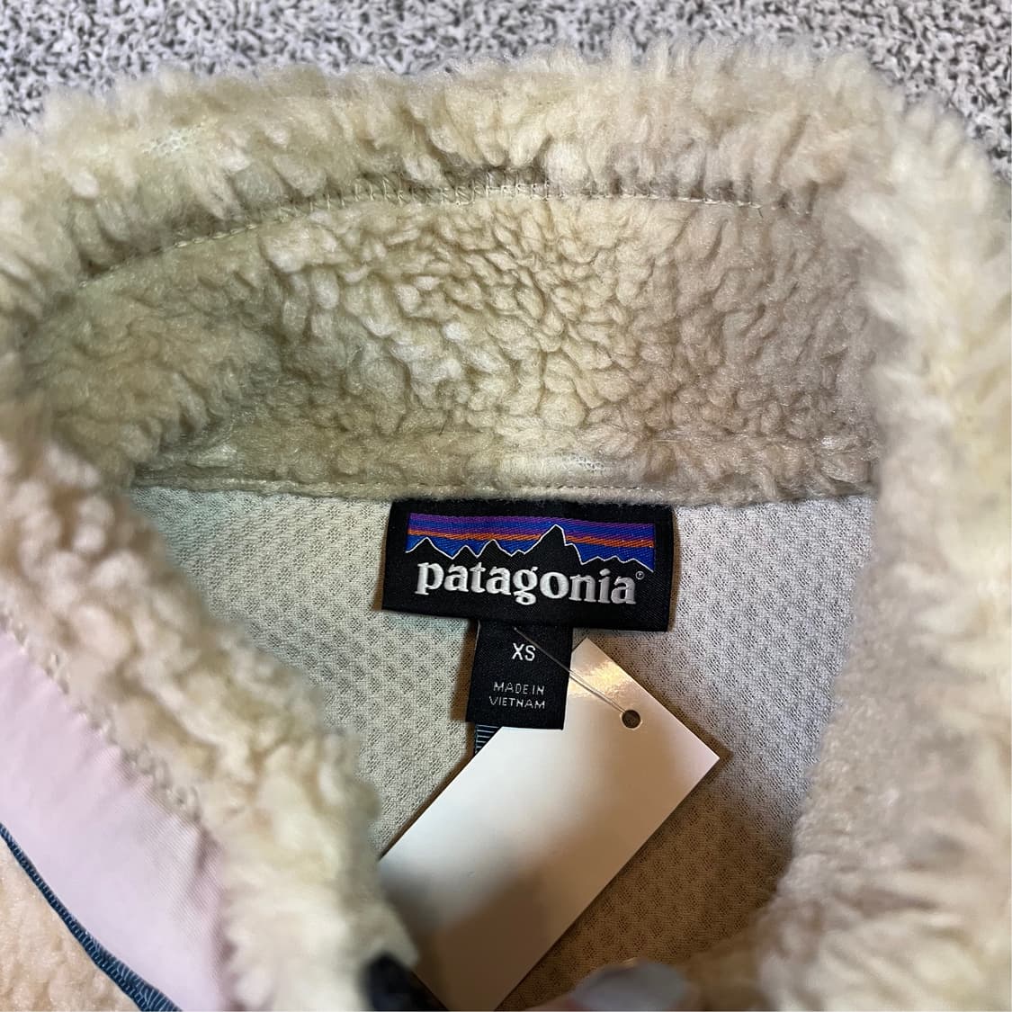 파타고니아 클래식 레트로-X 우먼 플리스 자켓 상품이미지3