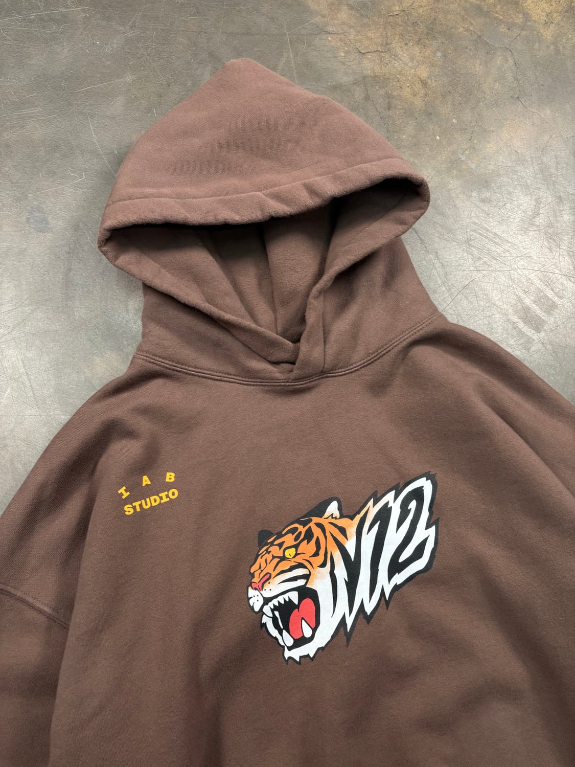 아이앱 스튜디오 X 기아 타이거즈 스웻후드 상품이미지3