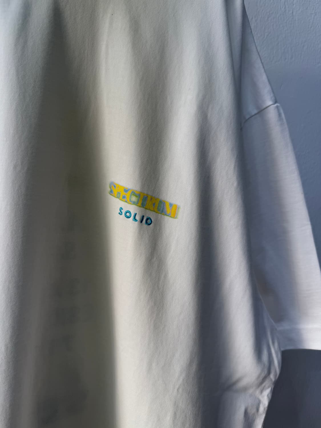 정품) 솔리드옴므 22ss 새제품급 스펙트럼 반팔티 52 상품이미지4