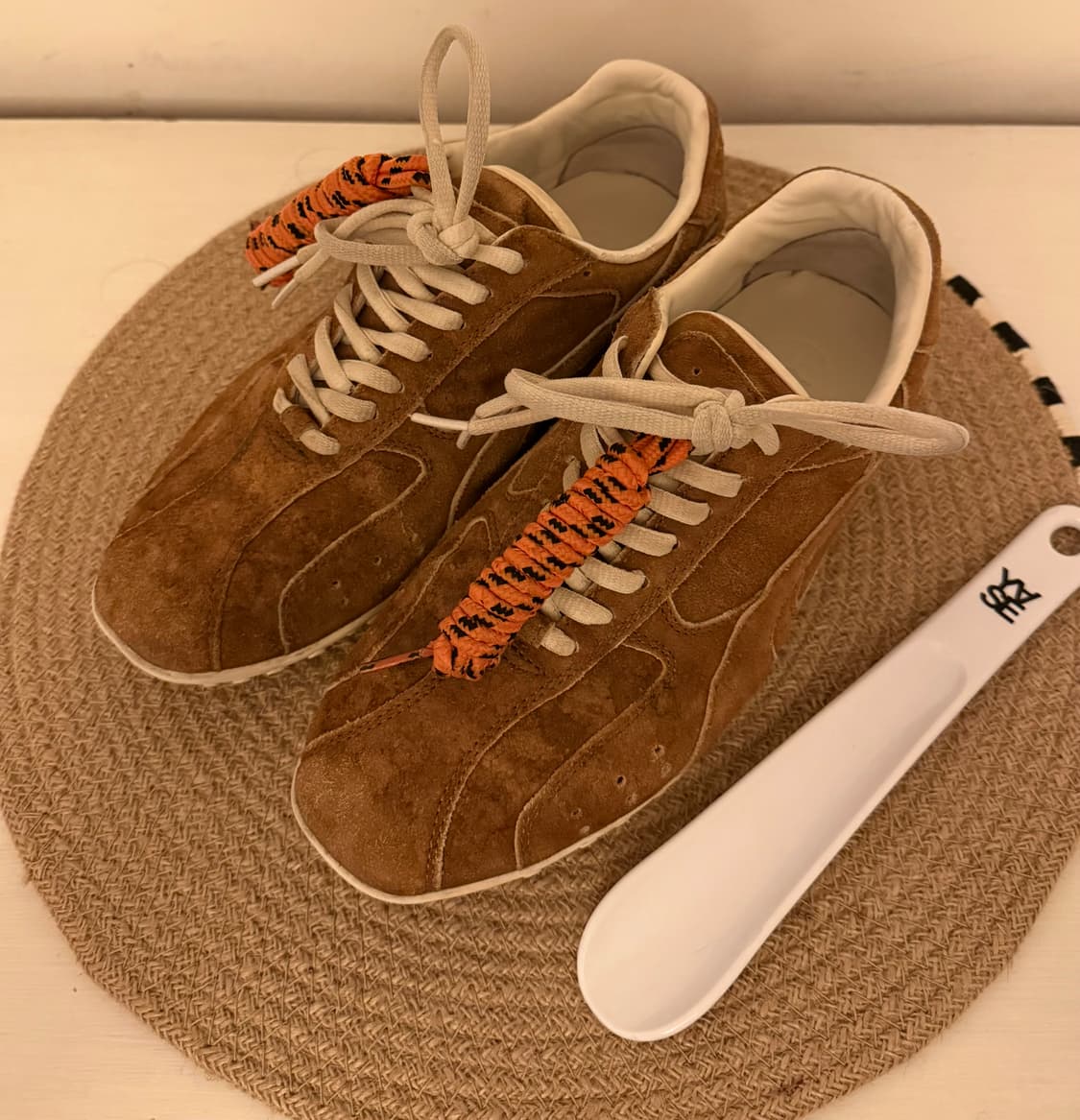 야세 스파이더 스웨이드 37 (240) 상품이미지1