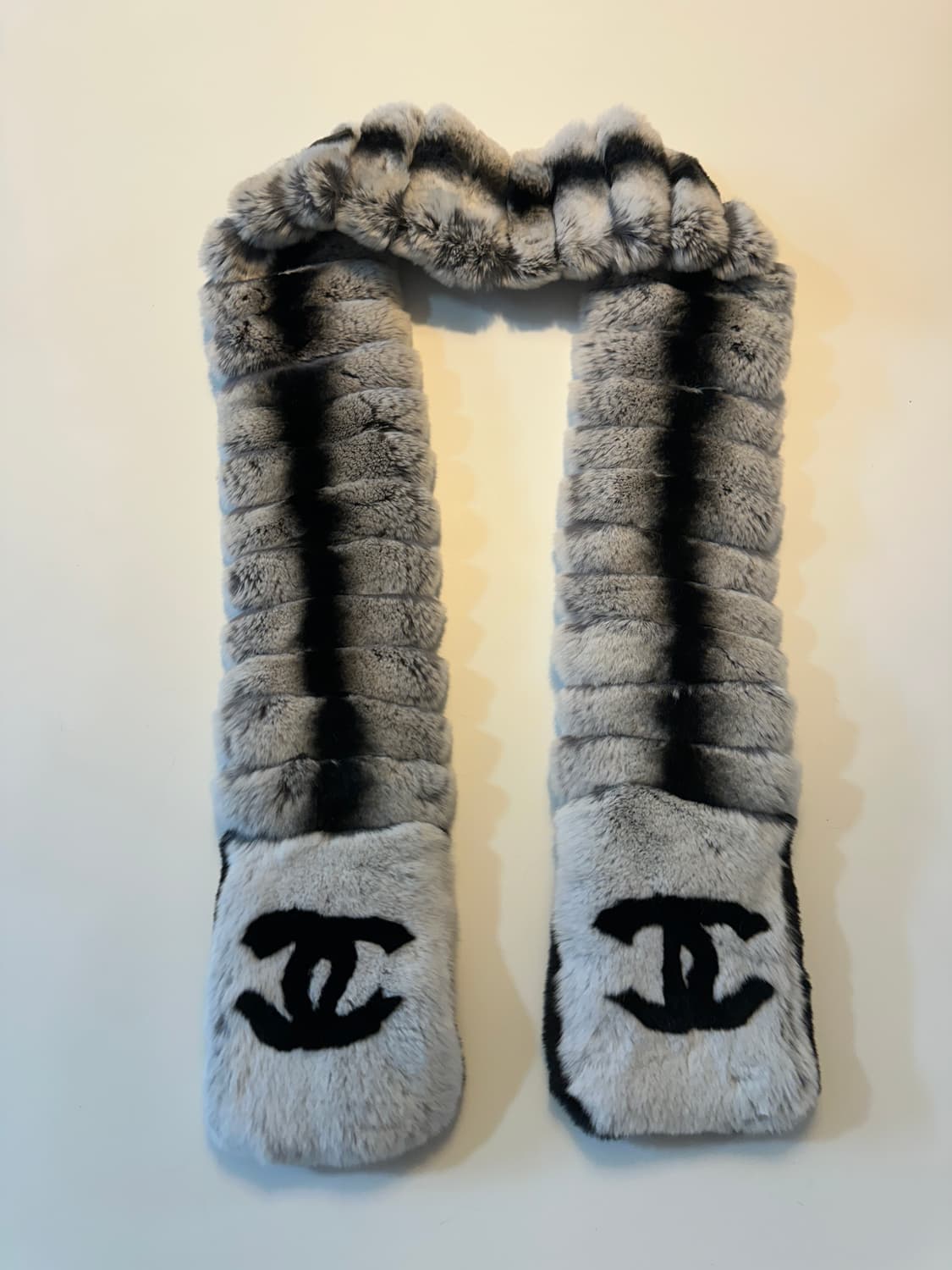 (새상품)샤넬리얼토끼털머플러 상품이미지9