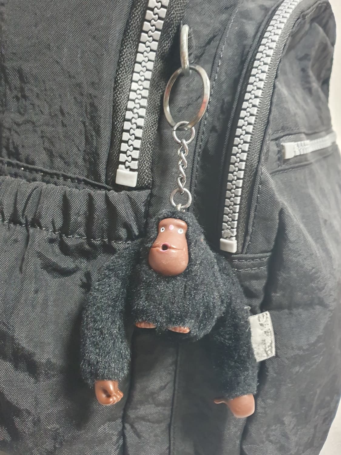 키플링 시티 블랙 백팩 데일리 몽키키링 상품이미지4