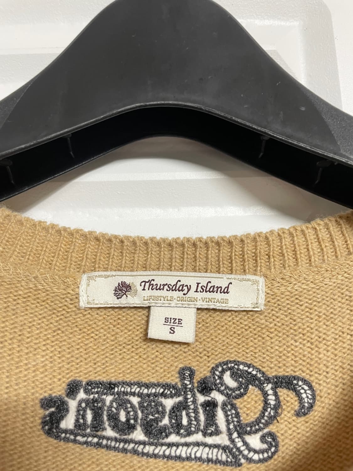 써스데이아일랜드 니트 베스트 상품이미지4