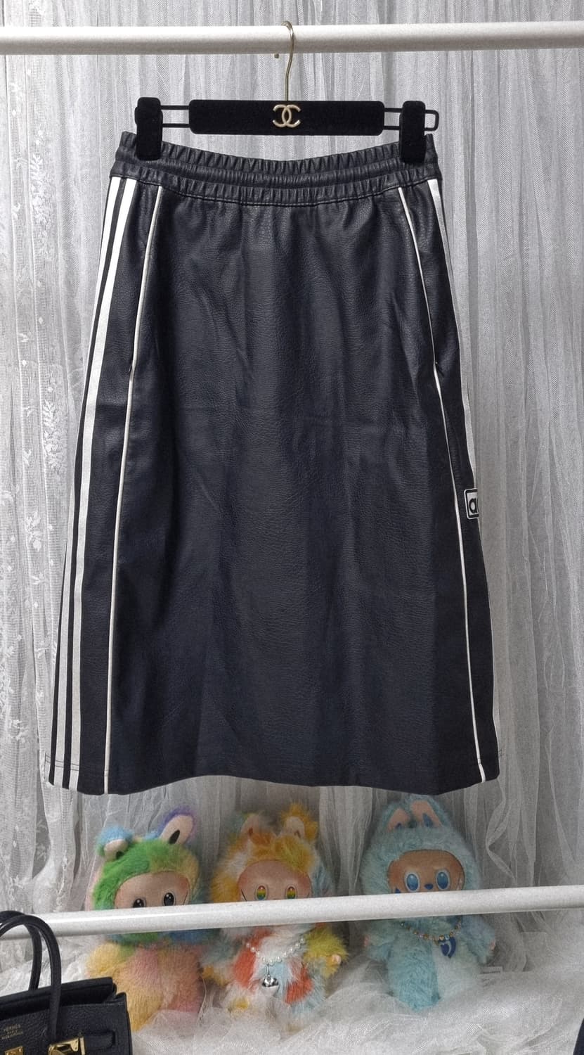정품) 아디다스 아디브레이커 레더 스커트  상품이미지1