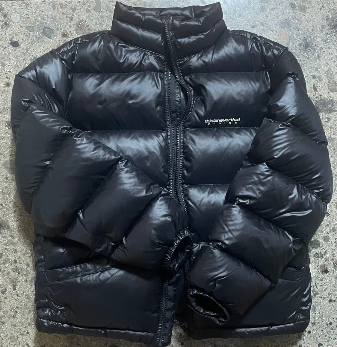 디스이즈네버댓 패딩 상품이미지3