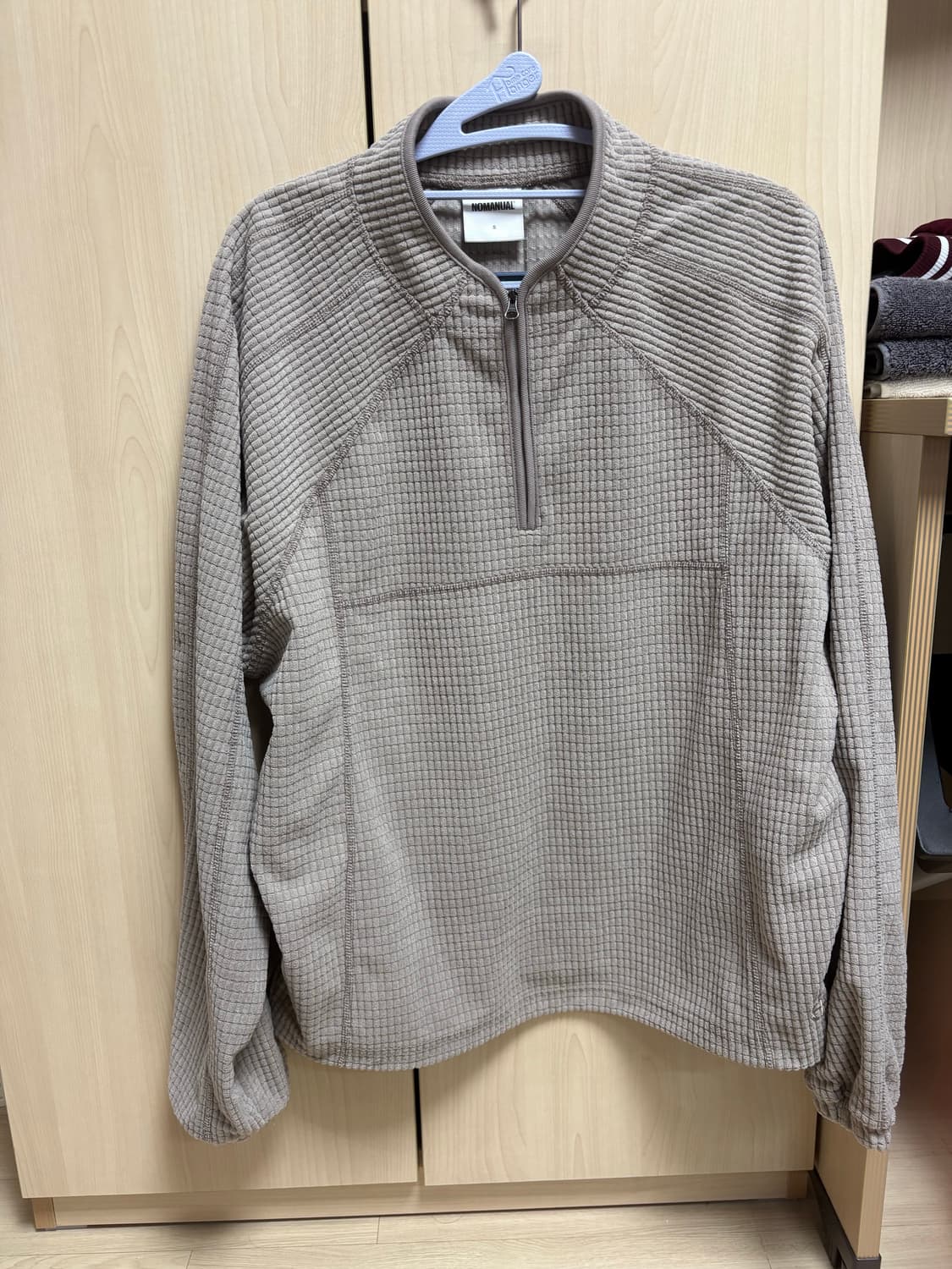 HEAVY WAFFLE HALF ZIP-UP - SAND GRAY 상품이미지3