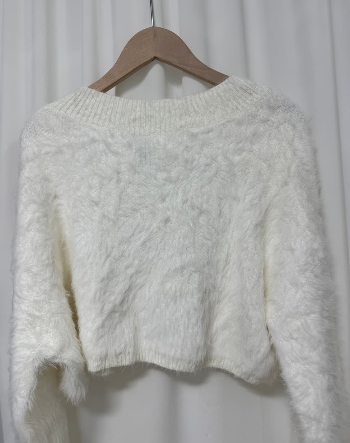 [새상품] cider 샵사이다 화이트퍼 볼레로 상품이미지3