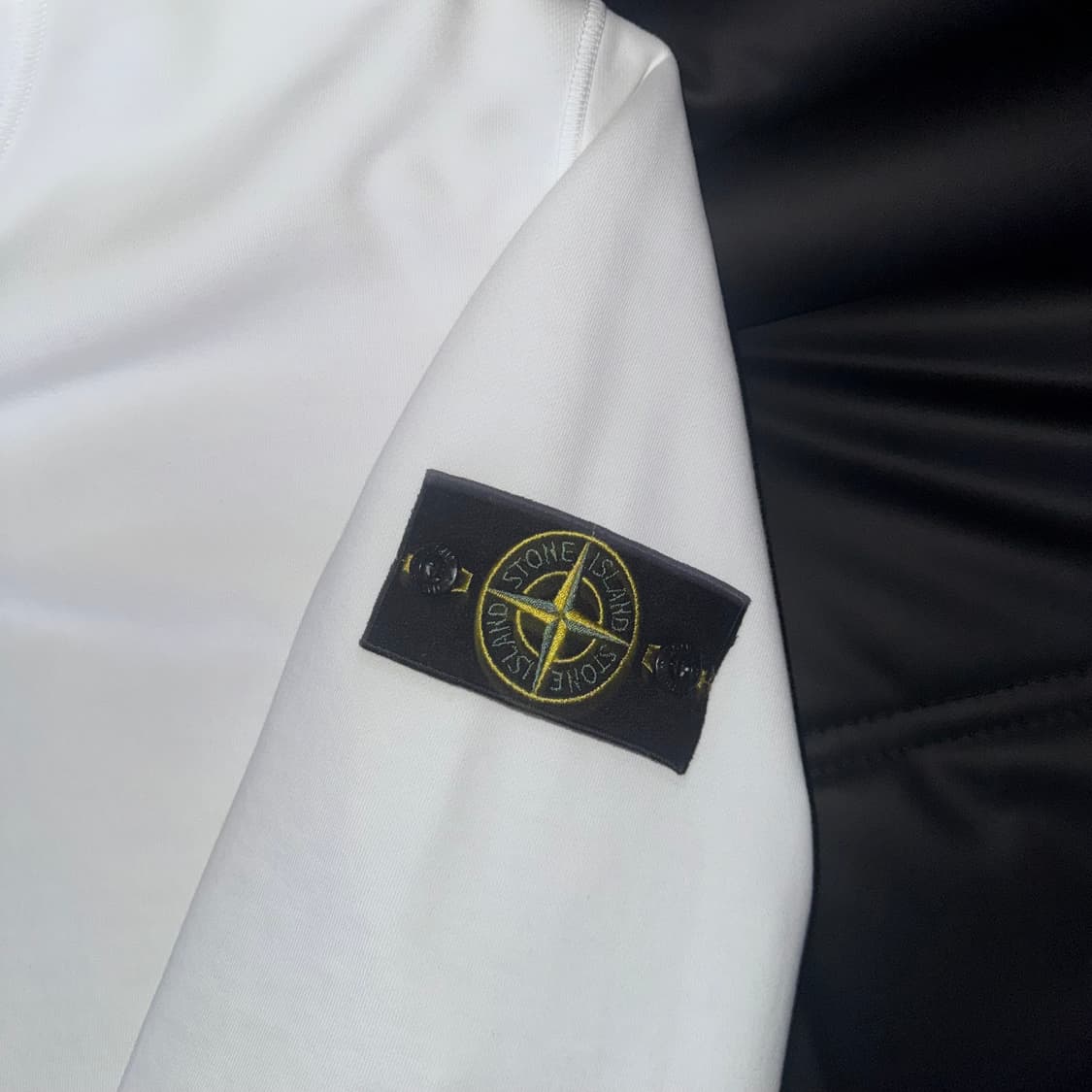 스톤19fw 화이트맨투맨 남성 ( XL ) 상품이미지2