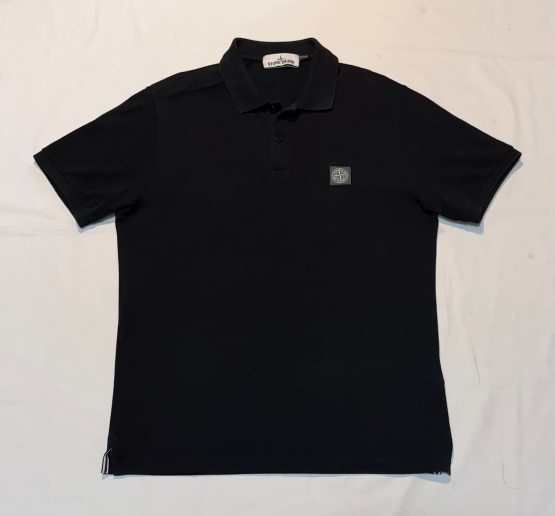스톤아일랜드 20FW 컴파스로고 카라티 블랙 상품이미지1