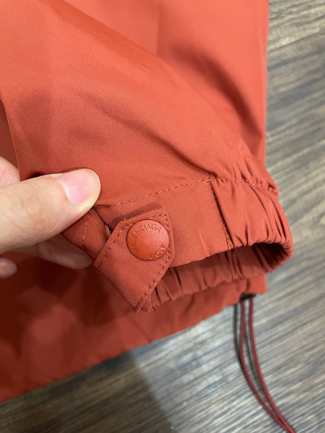 발렌시아가 BALENCIAGA BB로고 웜업 상품이미지5