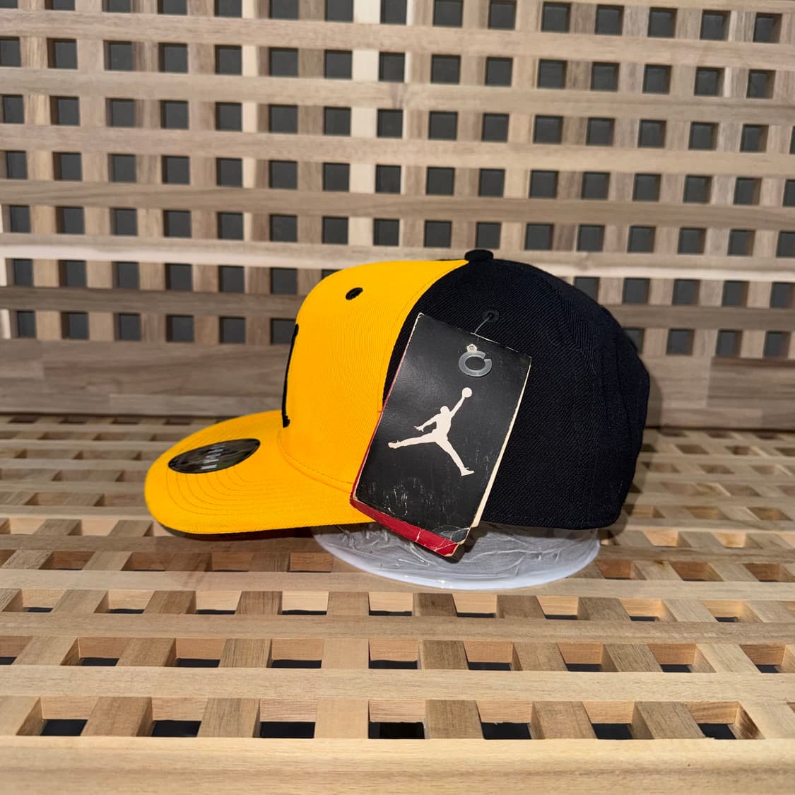 조던 옐로우 블랙 스냅백 상품이미지3