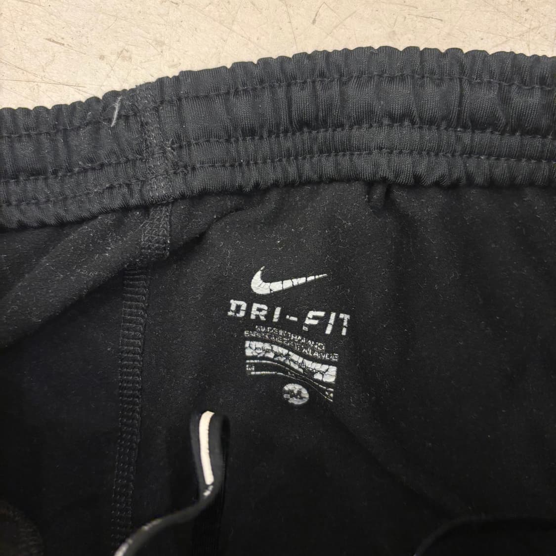 나이키 스우시 드라이핏 트랙팬츠 상품이미지4