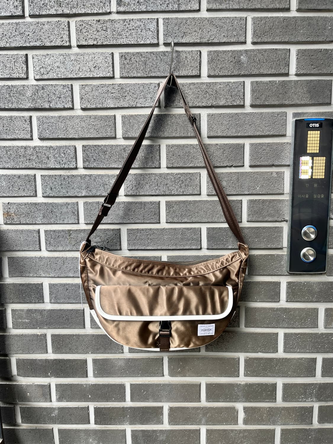 Porter 포터 크로스 호보백 올리브그린 상품이미지2