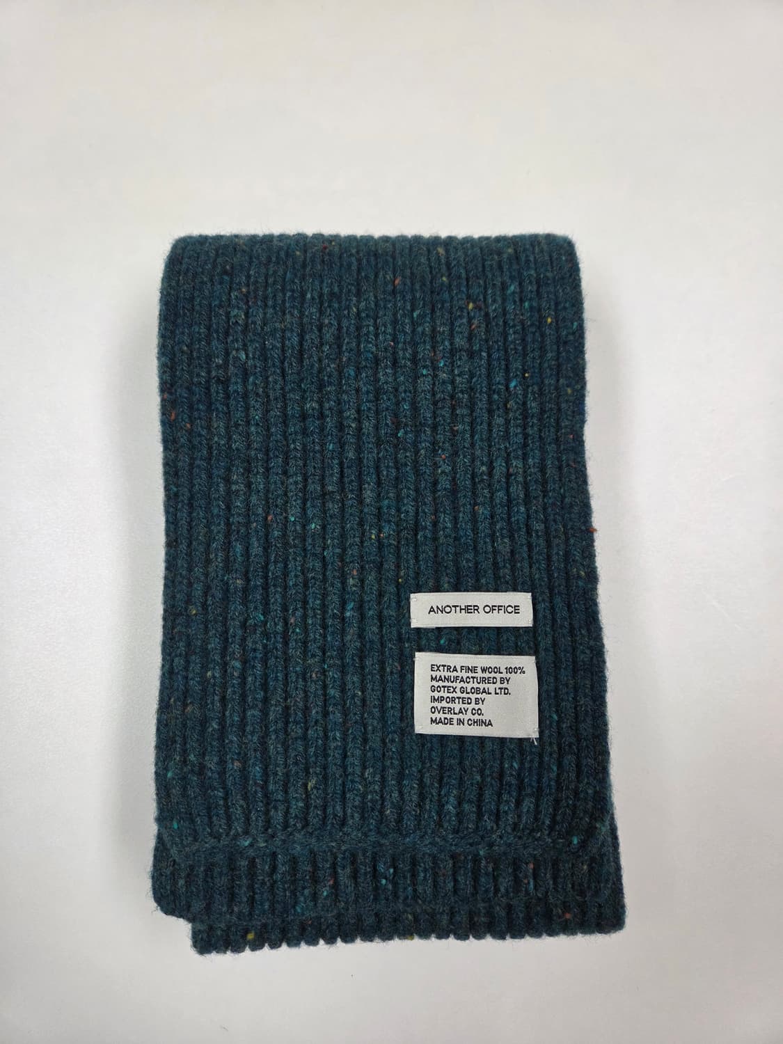 어나더오피스 머플러 그린 상품이미지1