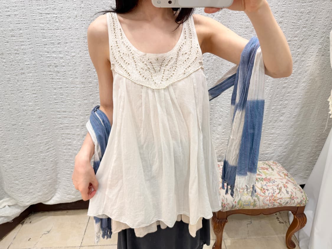 Lace-trim sleeveless blouse 상품이미지1