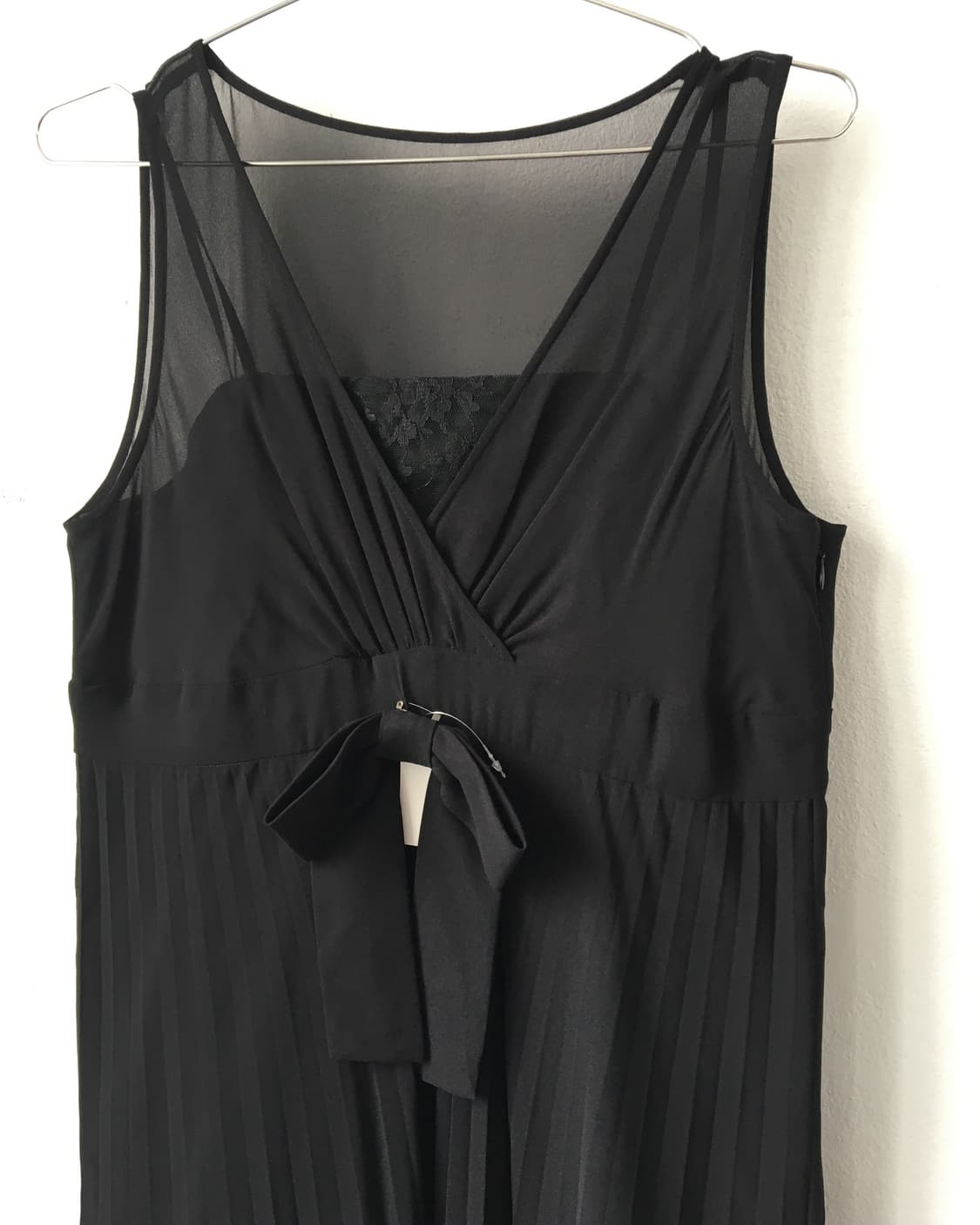 Ribbon point pleats sleeveless onepiece 상품이미지3