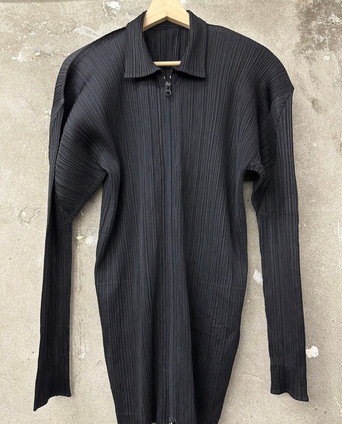 이세이 미야케 PLEATS PLEASE 집업 상품이미지3