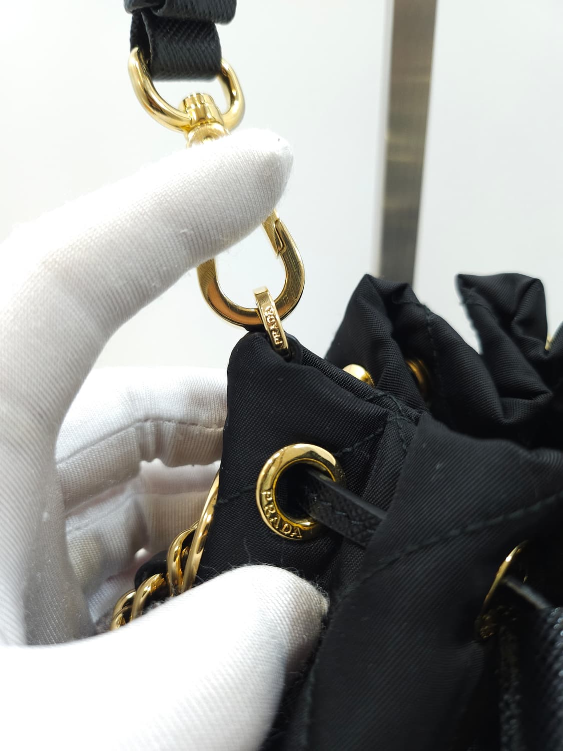 [정품] 프라다 리에디션 1995 리나일론 체인 퀼팅 버킷백 1BH038 상품이미지9