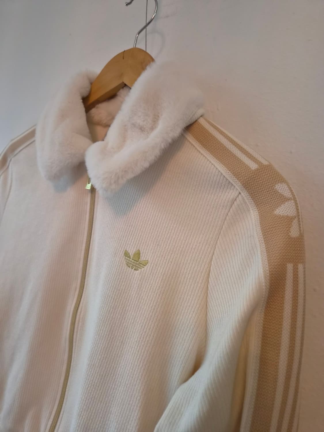 아디다스 여성 스키시크퍼자켓 M사이즈 상품이미지4