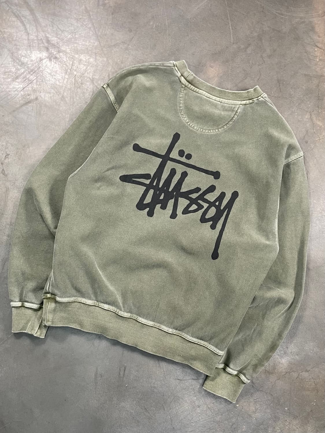 스투시 스탁로고 스웻셔츠 상품이미지2