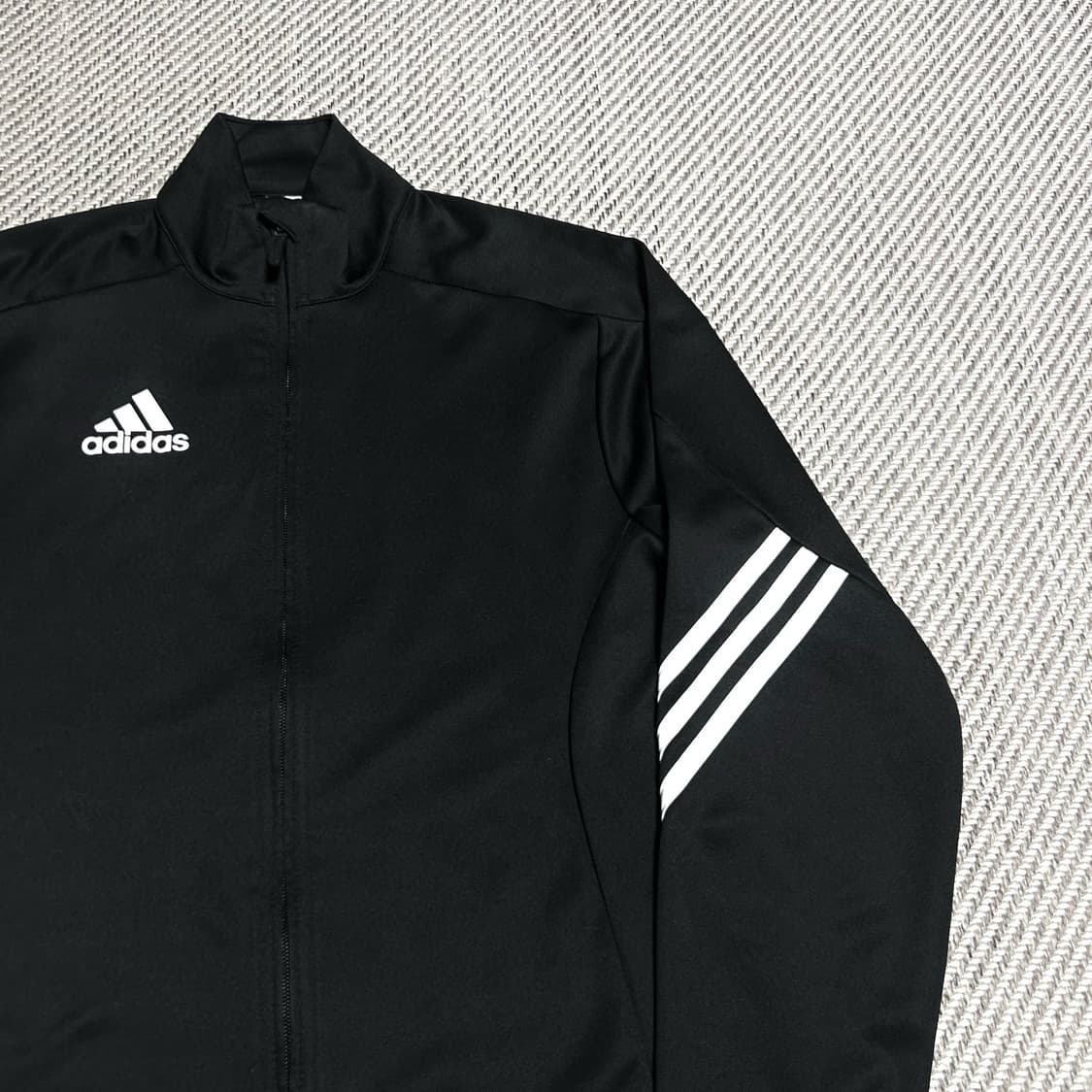 [L] adidas 아디다스 sere14 검/흰 사선 집업 져지 상품이미지3
