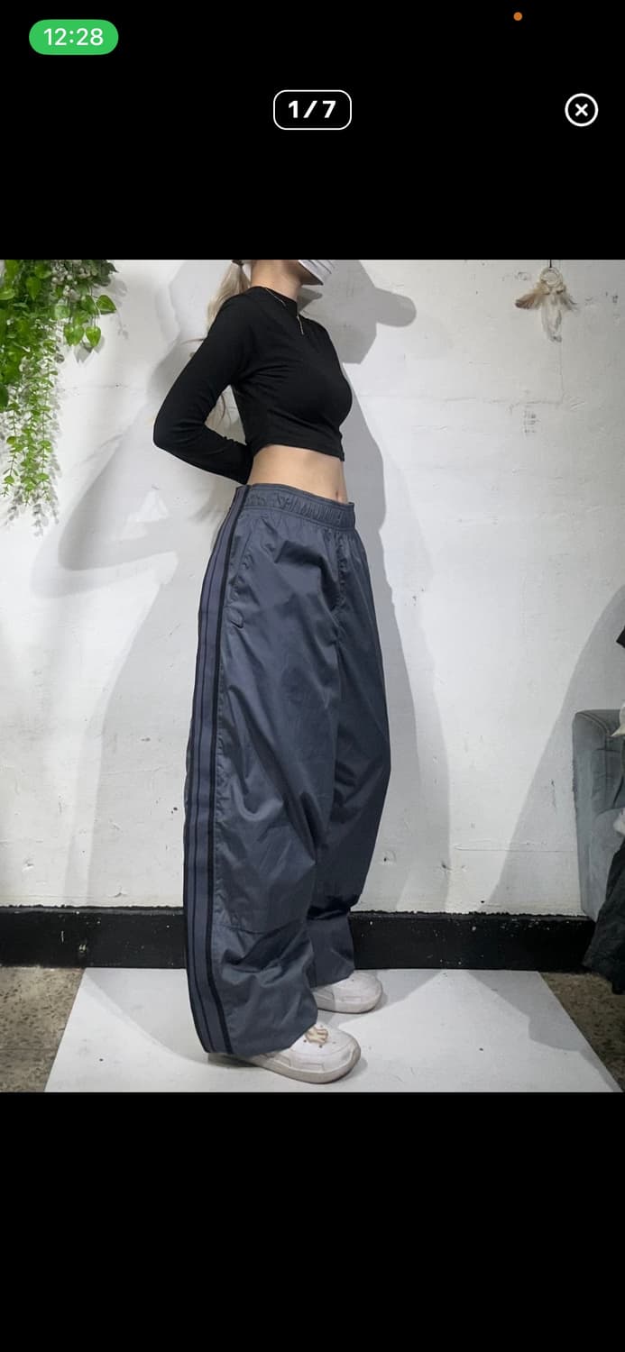 00s 나이키 그레이 새상품 트랙팬츠 블랙 사이드 라인 와이드 팬츠 상품이미지5