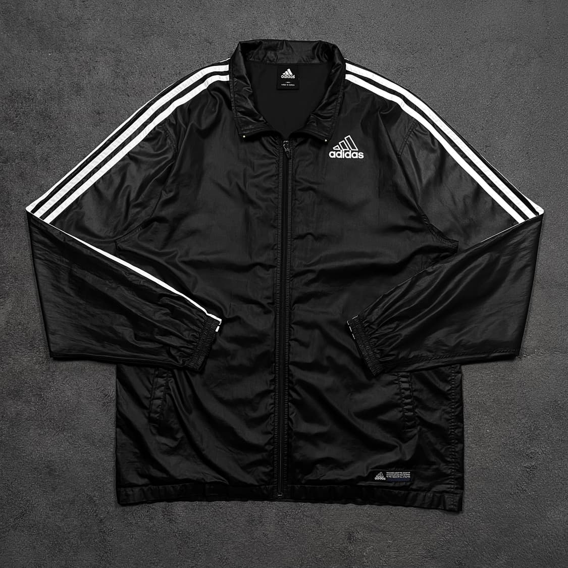 아디다스 빅로고 블랙 바람막이 상품이미지1