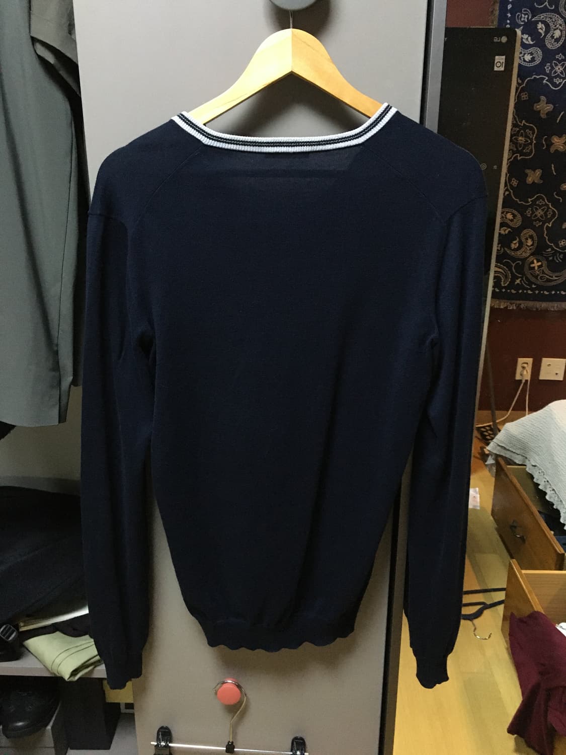 Prada sport v neck knit 상품이미지8