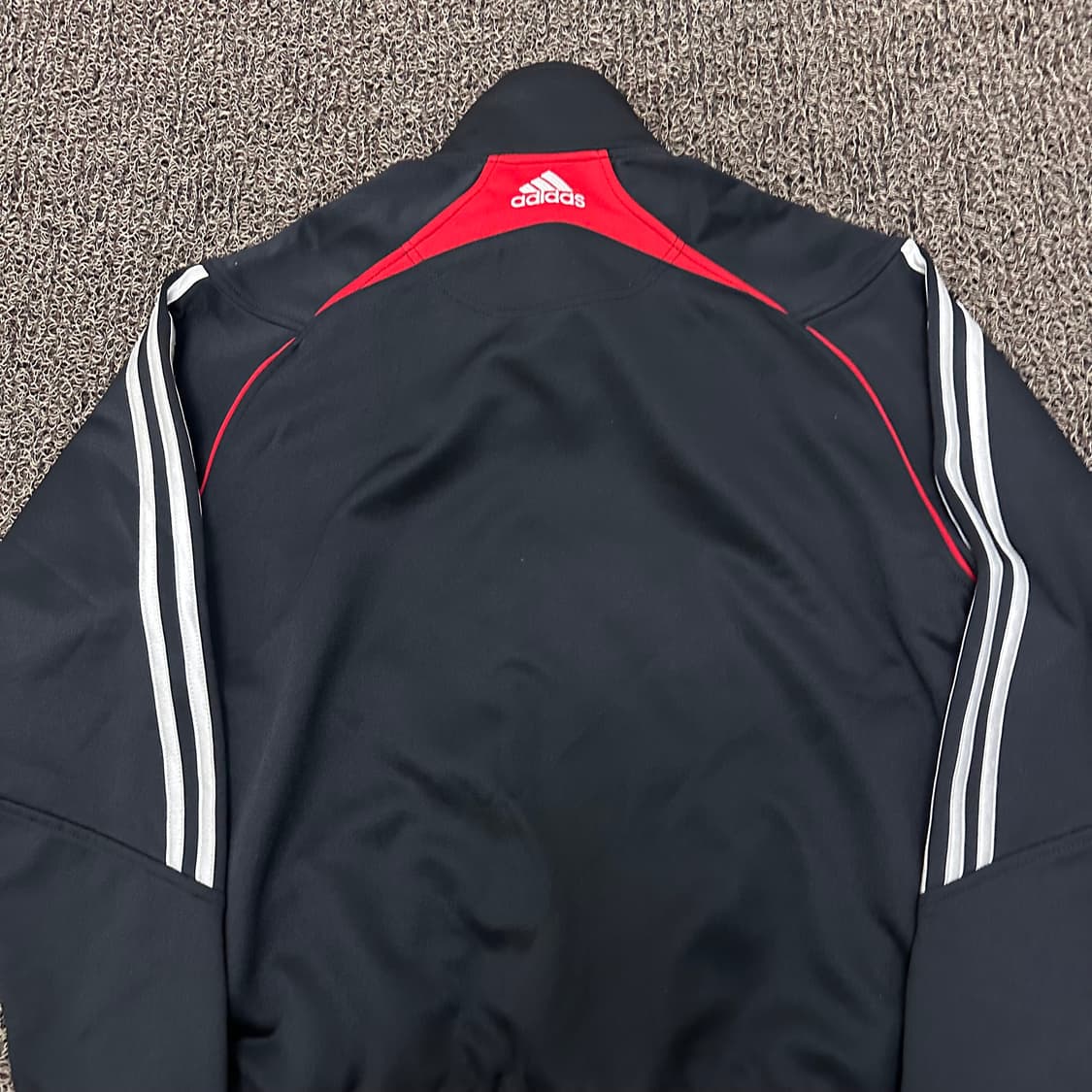 아디다스 여성 트랙탑 집업 져지 블랙 S 상품이미지4