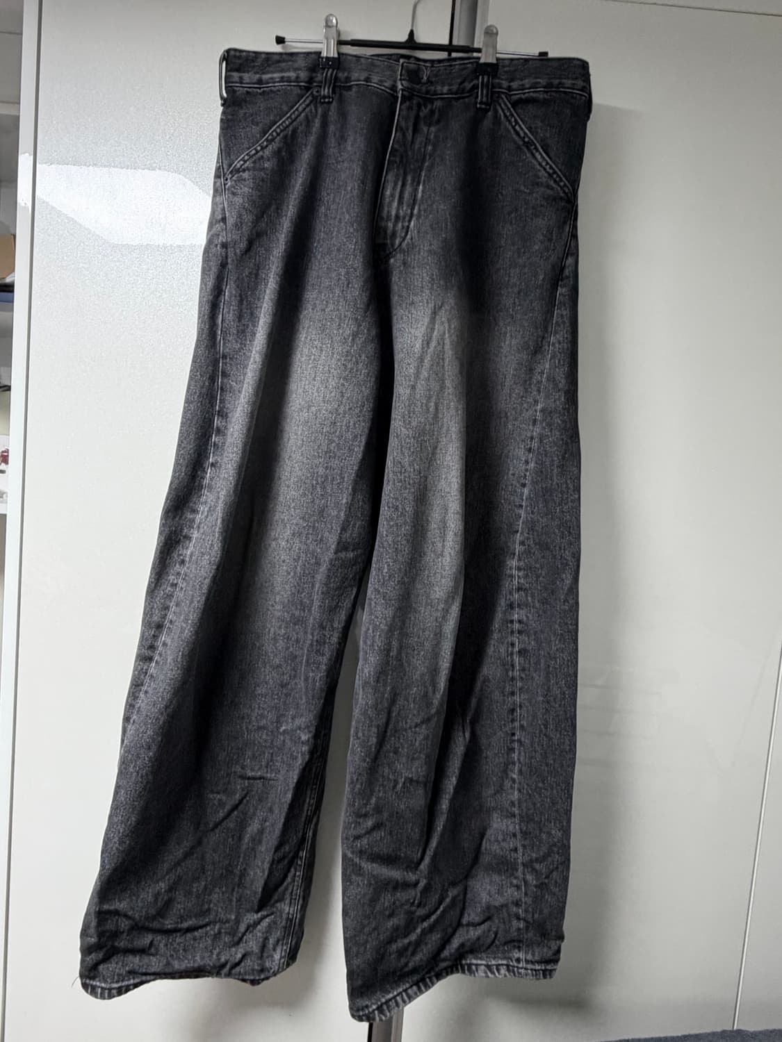 해칭룸 와이드 커브드진 워시드 블랙 (4) 상품이미지2