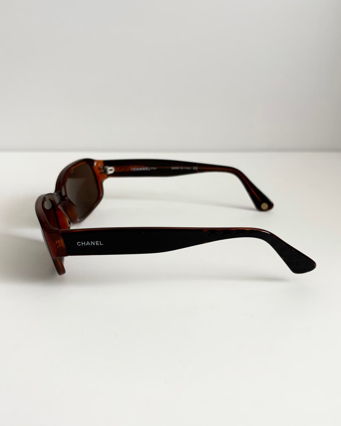 CHANEL 빈티지 샤넬 로고 마트라세 선글라스 다크브라운  상품이미지6