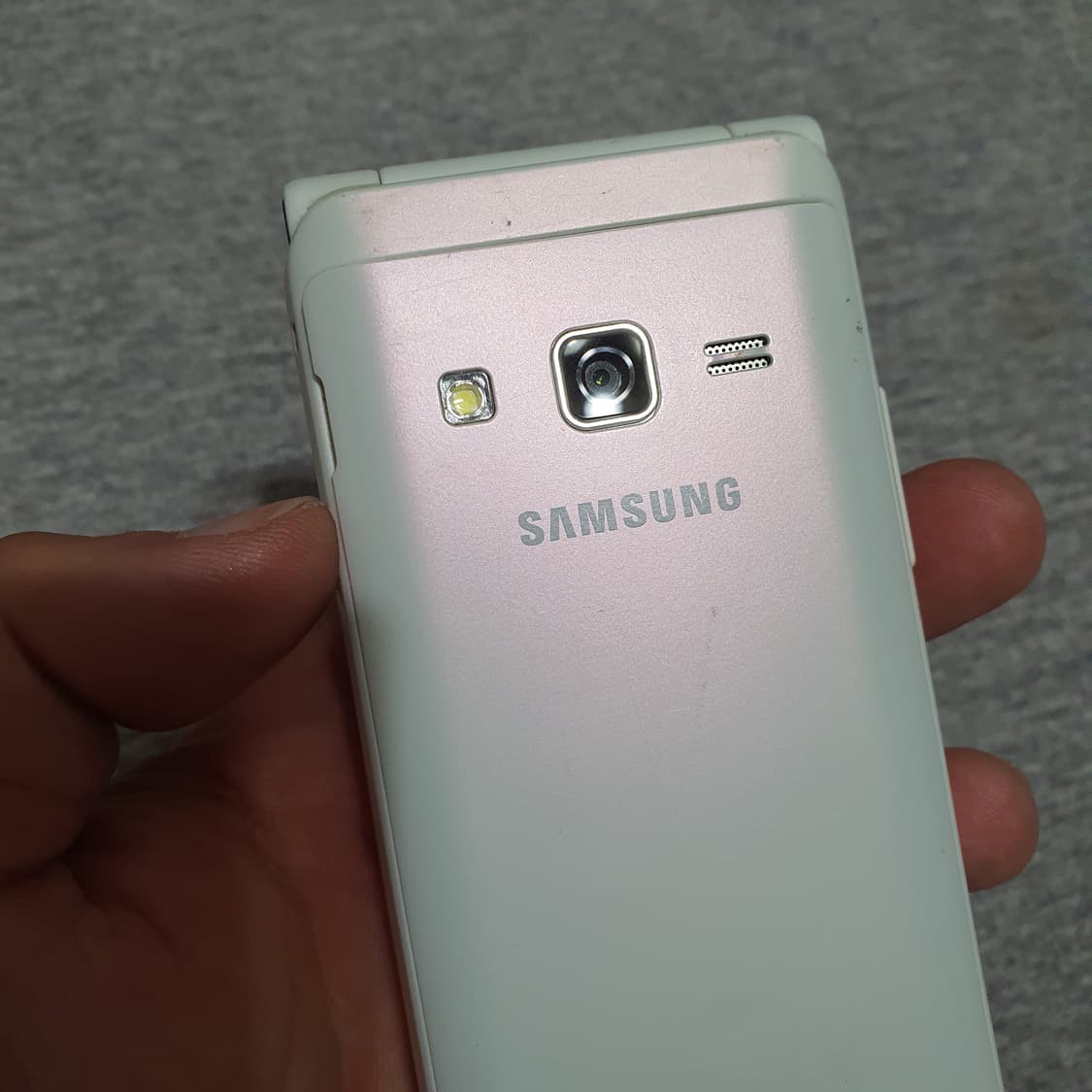 삼성 갤럭시폴더2 sm-g160n 32기가 상품이미지5
