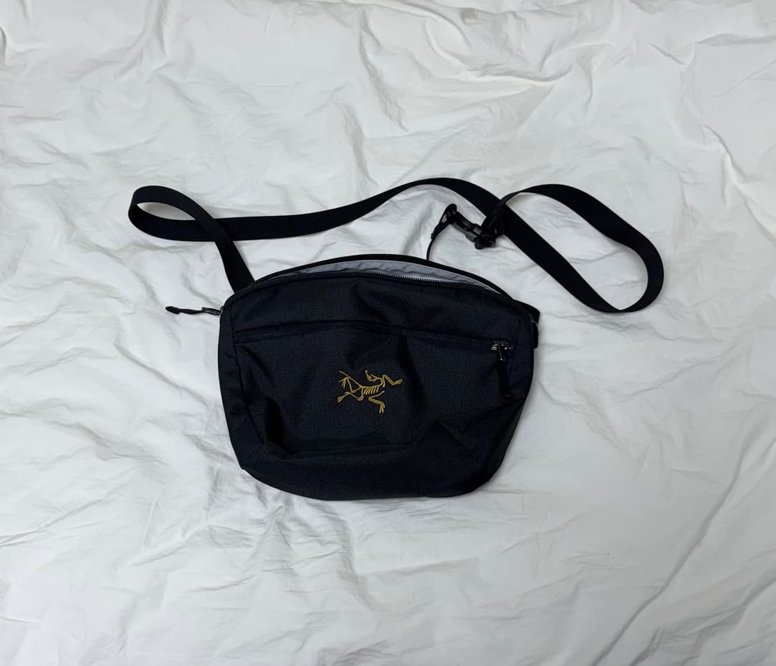 아크테릭스 맨티스 2 웨이스트팩 24K 블랙 상품이미지1