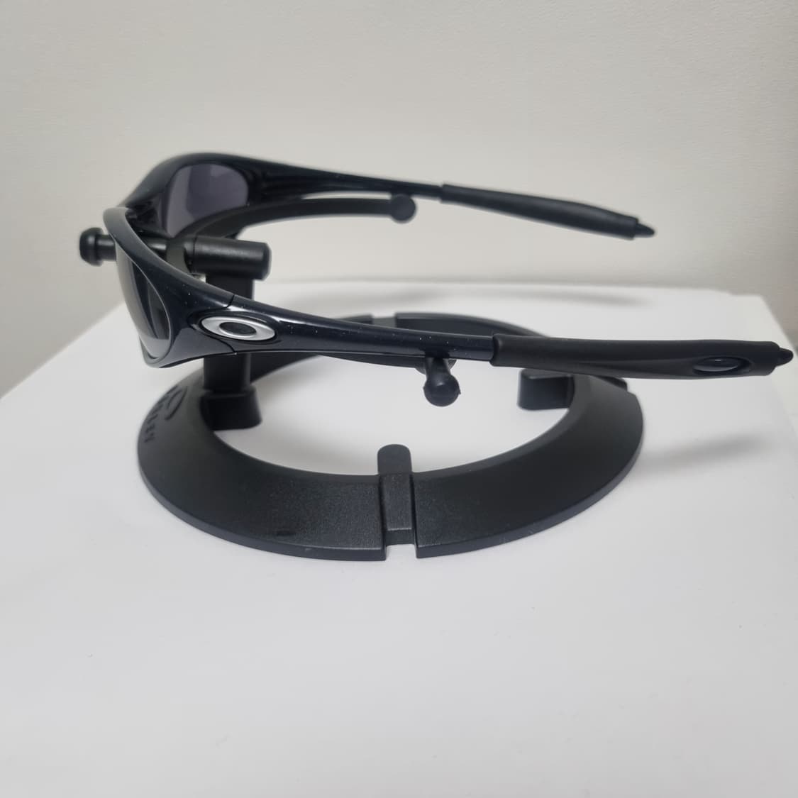 오클리 미뉴트 1.0 펄 다크그레이 상품이미지8