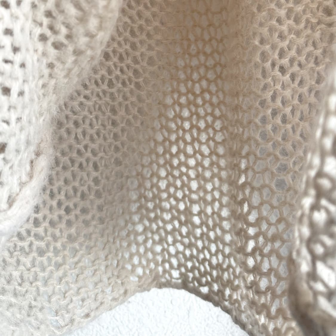 봄빛 성근짜임 니트 상품이미지8