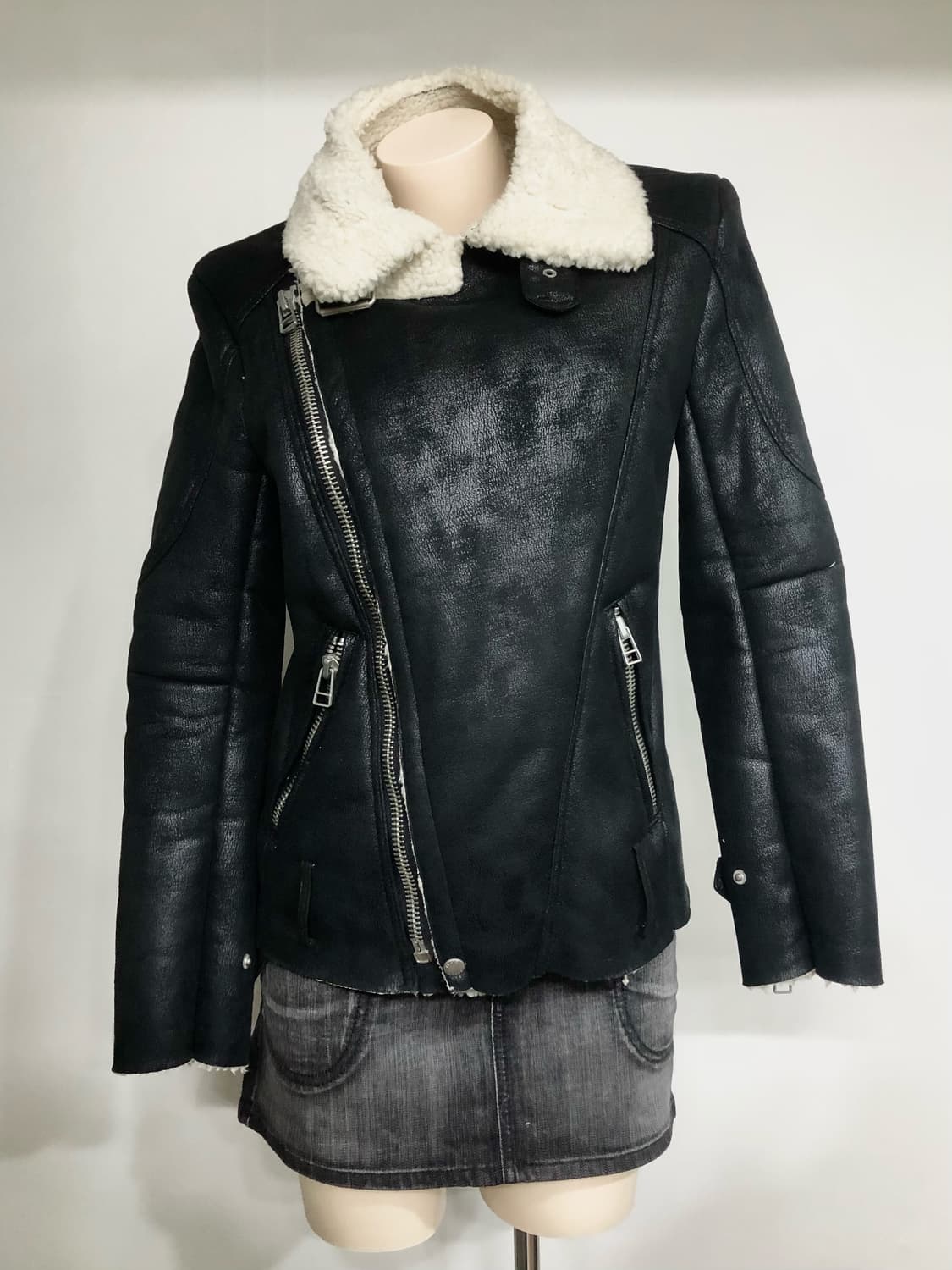 black high neck buckle mustang 상품이미지3