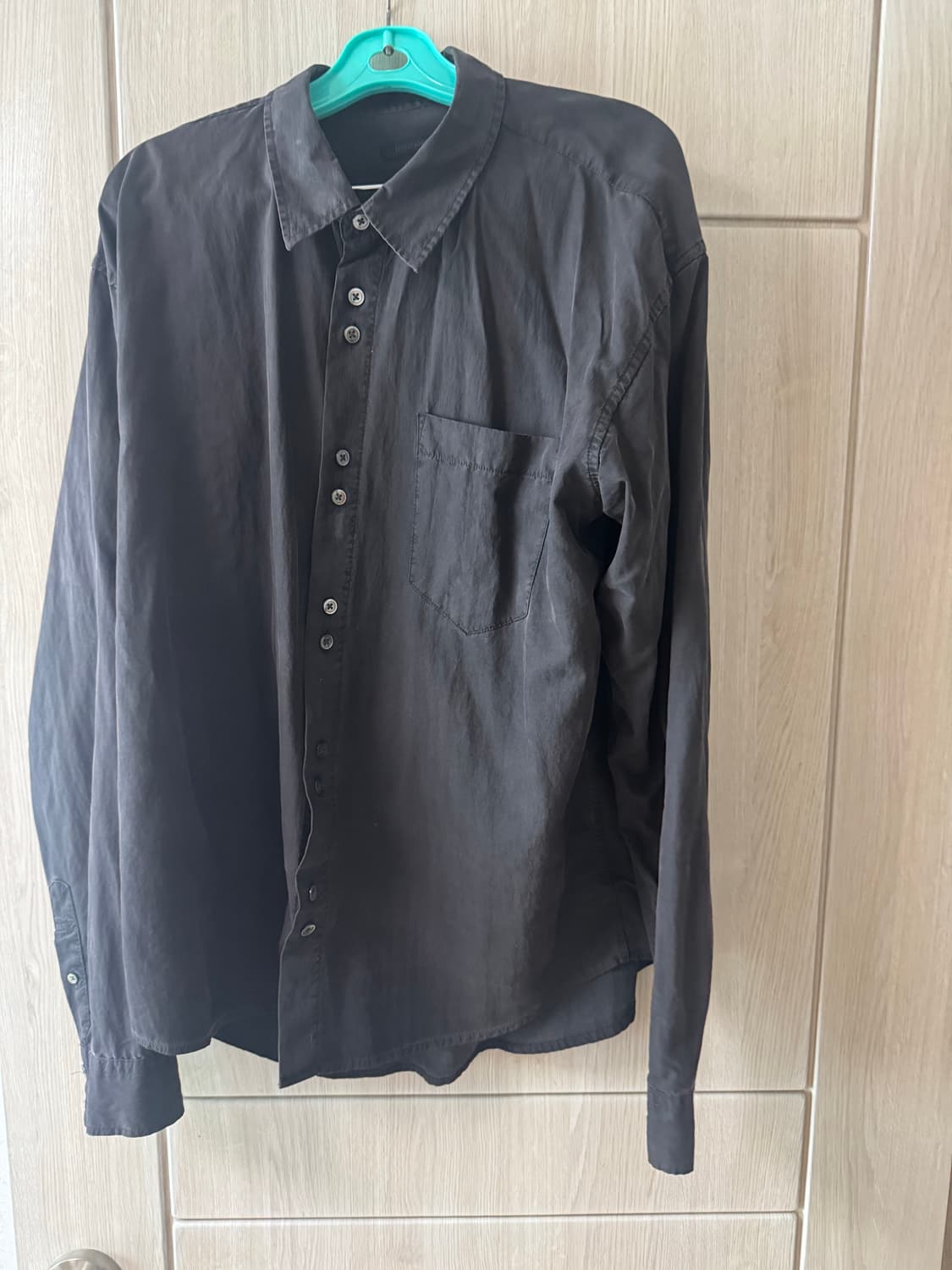 해칭룸 라나셔츠 차콜 4 상품이미지4