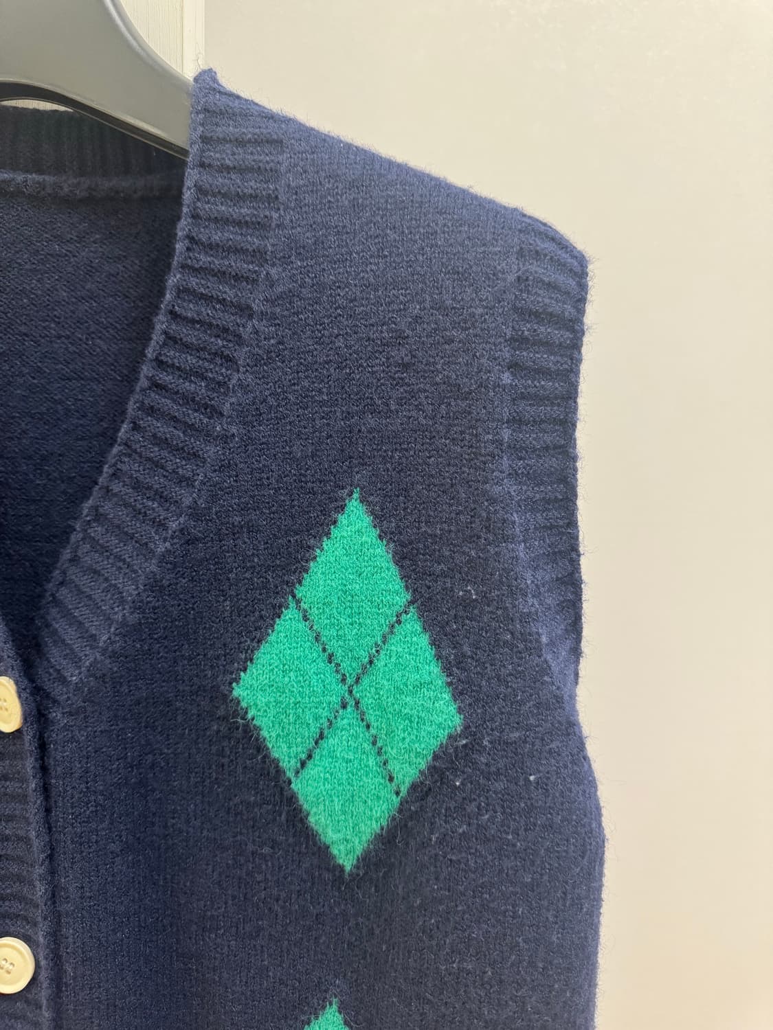 핫핑 니트조끼 판매합니다 상품이미지2