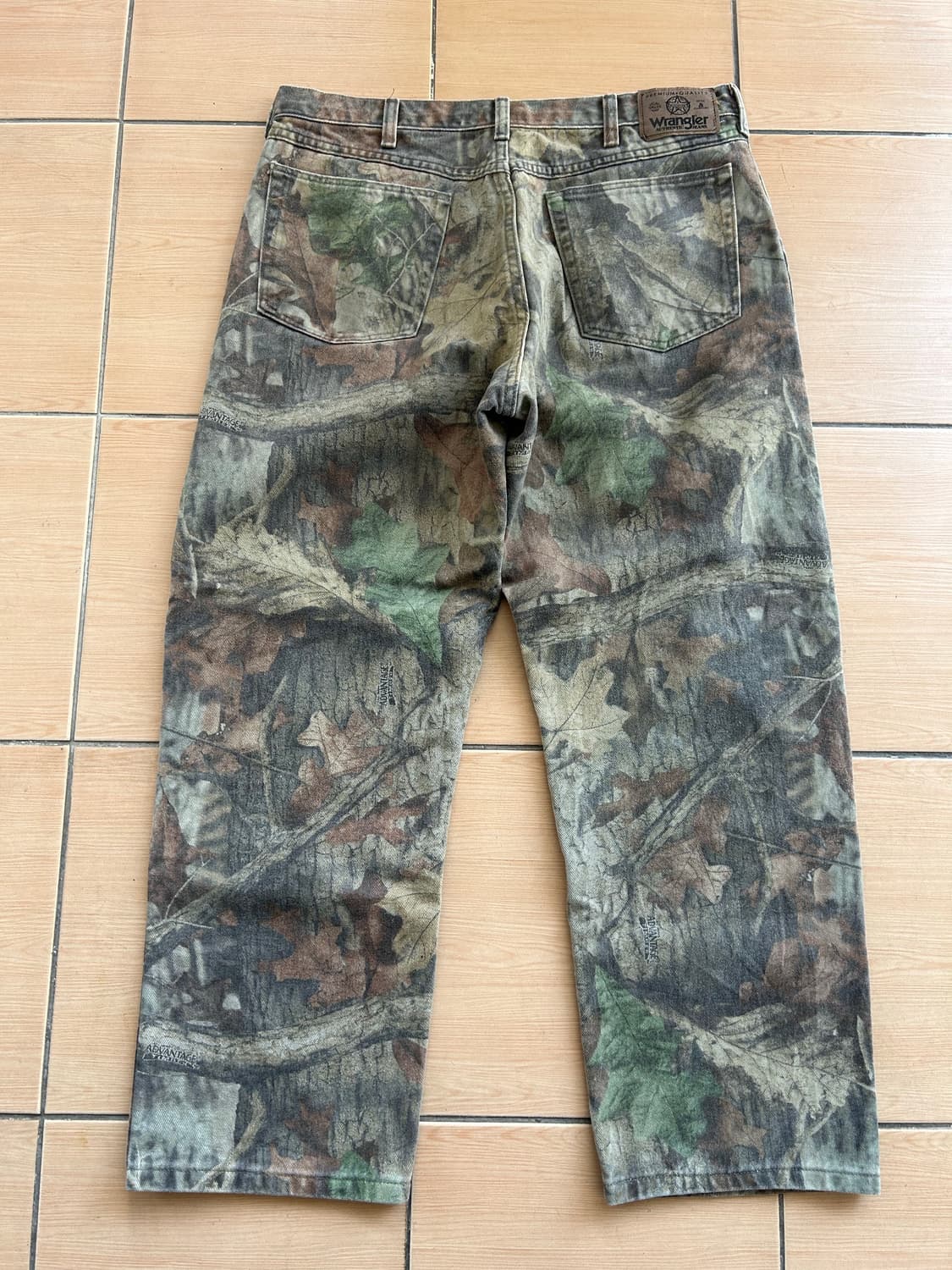 90‘s 랭글러 리얼트리 더블니팬츠 36(35) 상품이미지4