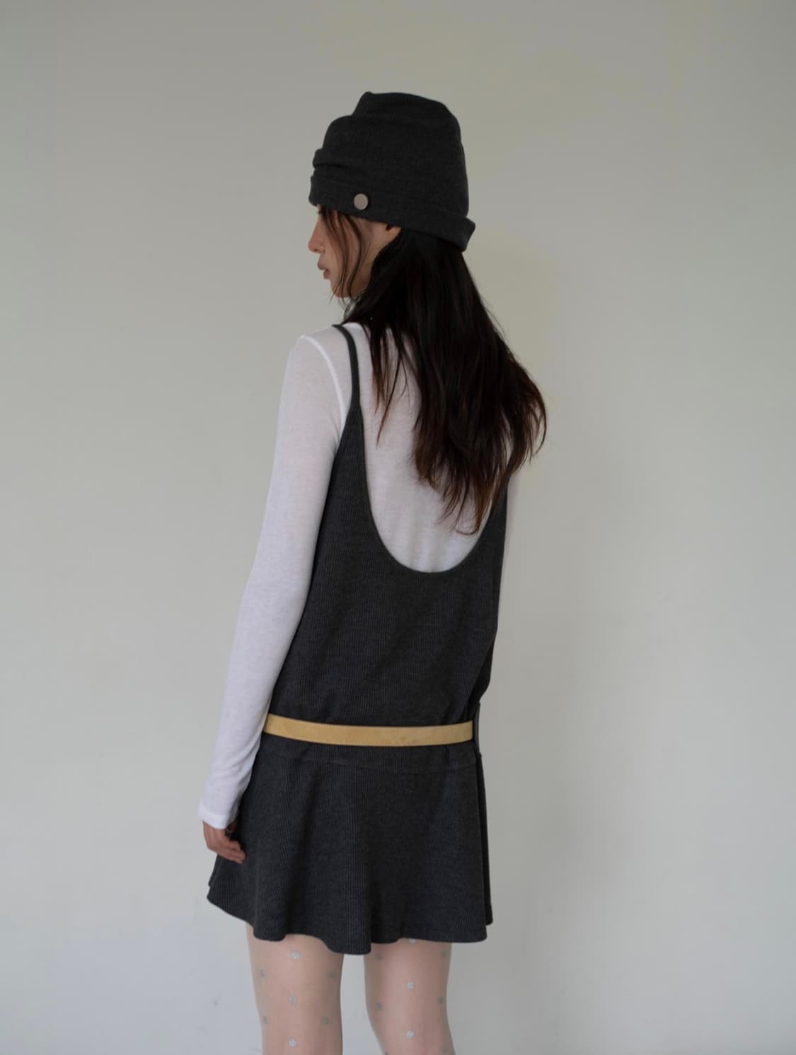 온스카 휘핑 헤어밴드&비니 (차콜) 마뗑킴/아캄/미세키서울/코이세이오 상품이미지5