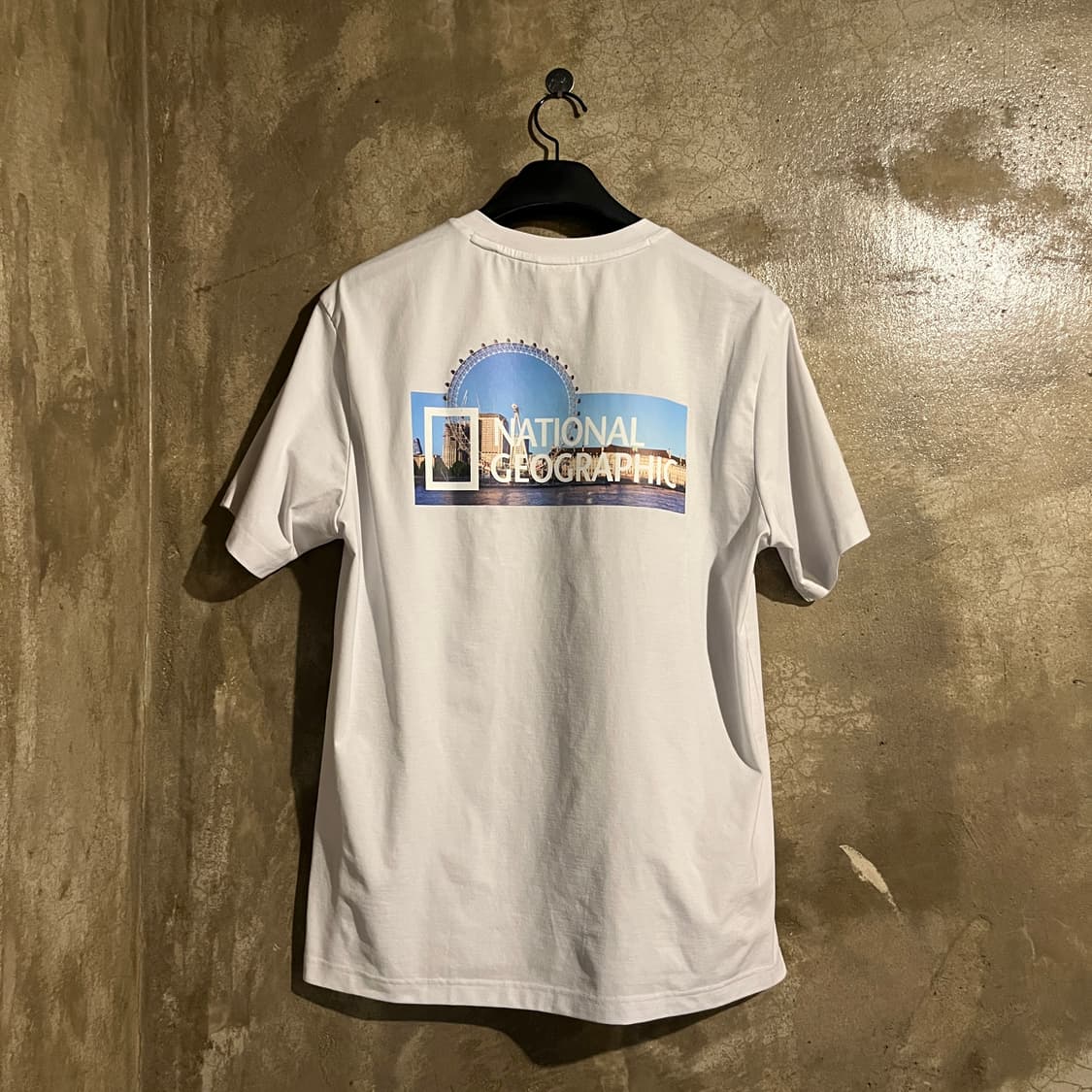 내셔널지오그래픽 라운드 반팔 상품이미지4