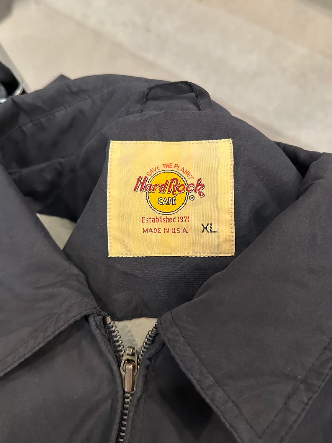 90’s Hard Rock Cafe London logo bomber 상품이미지10