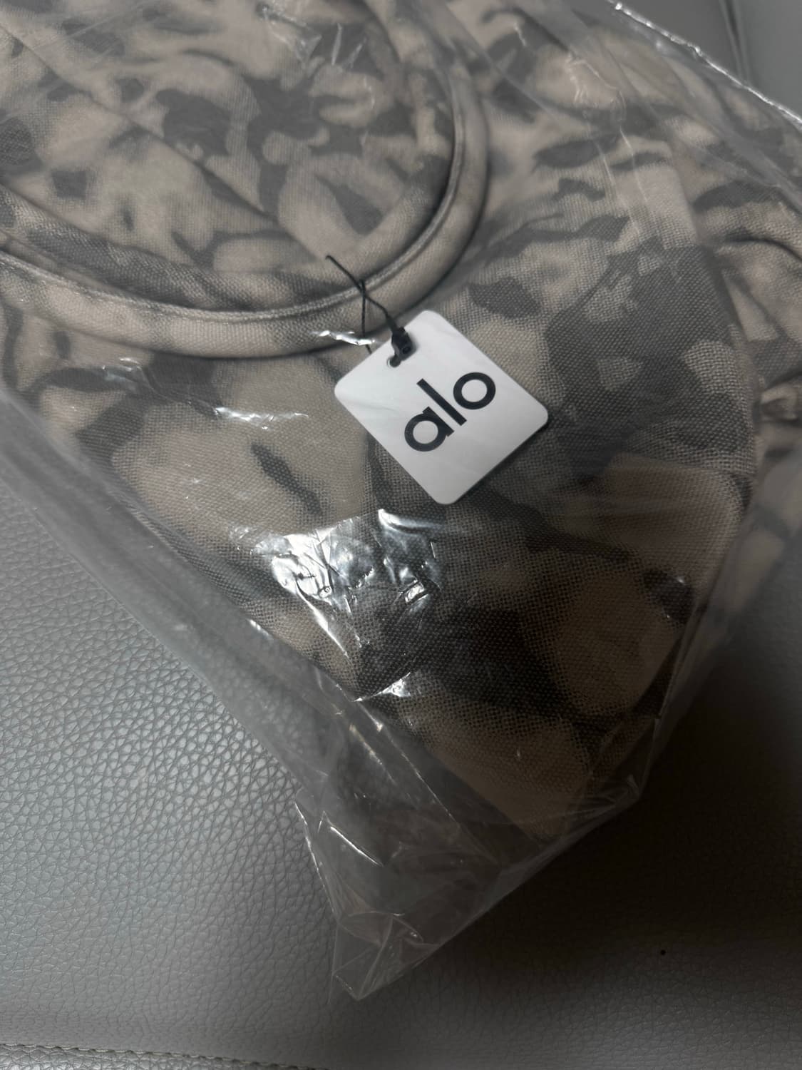 알로 요가 아이코닉 쇼퍼 토트 백 그레이 타이다이 상품이미지3